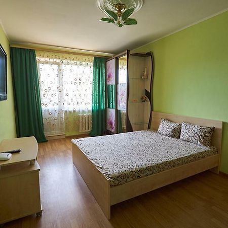 Babylon Apartments On Kievskaya Street Rivne Kültér fotó