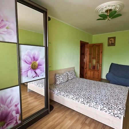 Babylon Apartments On Kievskaya Street Rivne Kültér fotó